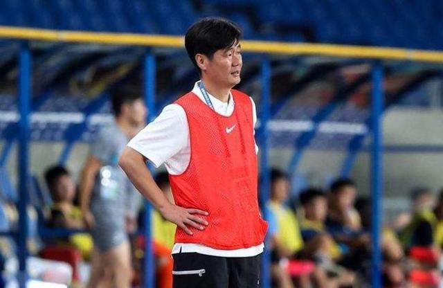 开云体育app-​国足上海集训第二天开练 16日将安排队内教学赛