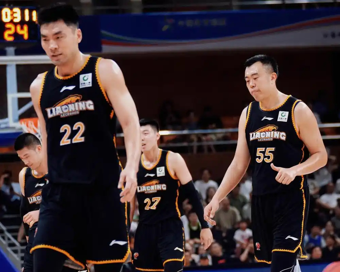 开云登录入口地址-远胜王俊杰，新援或曝光，中锋，签字费8位数，卖张镇麟钱或清空|韩德君|赵继伟|辽宁男篮|CBA|圣安东尼奥马刺队_新浪体育_新浪新闻