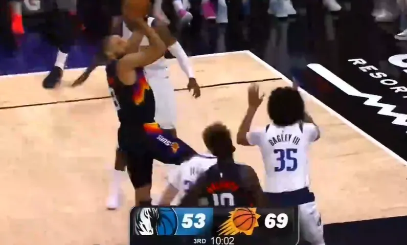 狄龙下半场回来后接连取分，太阳领先独行侠到16分